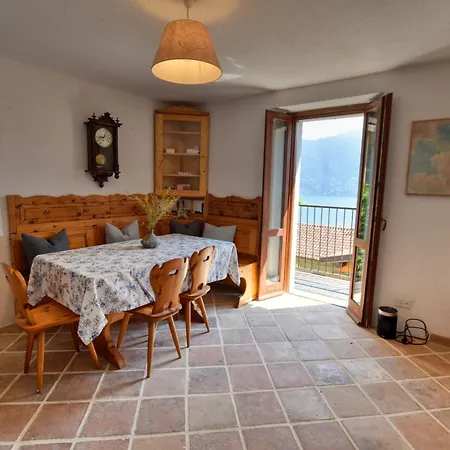 Casa Davide Casa vacanze San Siro (Lombardy)